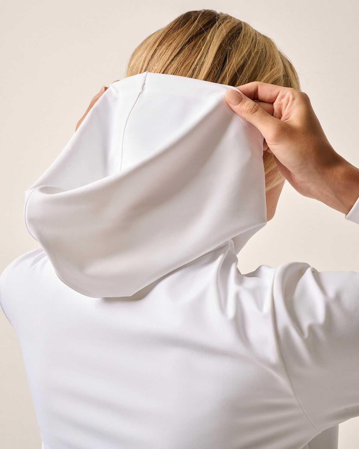 johnnie-O Nalla Performance Hoodie