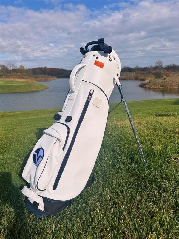 Victoria National Stitch SL2 Gen 2  Golf Bag